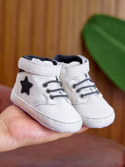 柔软舒适的婴儿鞋，适合0-1岁男孩女孩，春秋季休闲学步鞋。