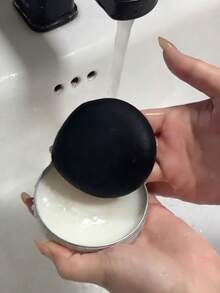 1块化妆刷清洁皂，通用型，适用于粉扑和化妆刷，有效清洁残留的化妆品污渍。 - 固體 - 查看 10