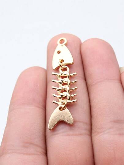 4pcs Fish Bone Shaped Pendant Suitable For DIY Necklace