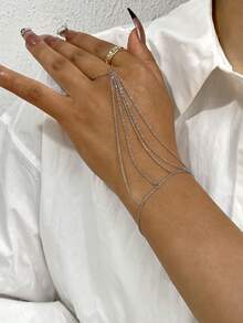 1条18K镀金多色心形指链手链，不锈钢材质，女士饰品，适合情人节、派对、庆典、日常佩戴、约会、嘉年华、新年、婚礼、海滩、周年纪念日等场合，也是优雅的母亲节礼物和波西米亚风伴娘礼物。 - 彩色 - 查看 10