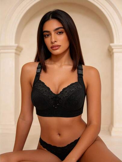 Temptuelle 1pc Thin Lace Seamless Soft Wire-Free Padded Bra With Plunge Back, Comfortable Fit, Black Color