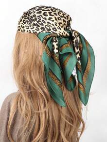 70cm Green Leopard Print Silk Scarf/Bandana, New Spring/Summer Beach Travel Casual Neckerchief - Green - View 3