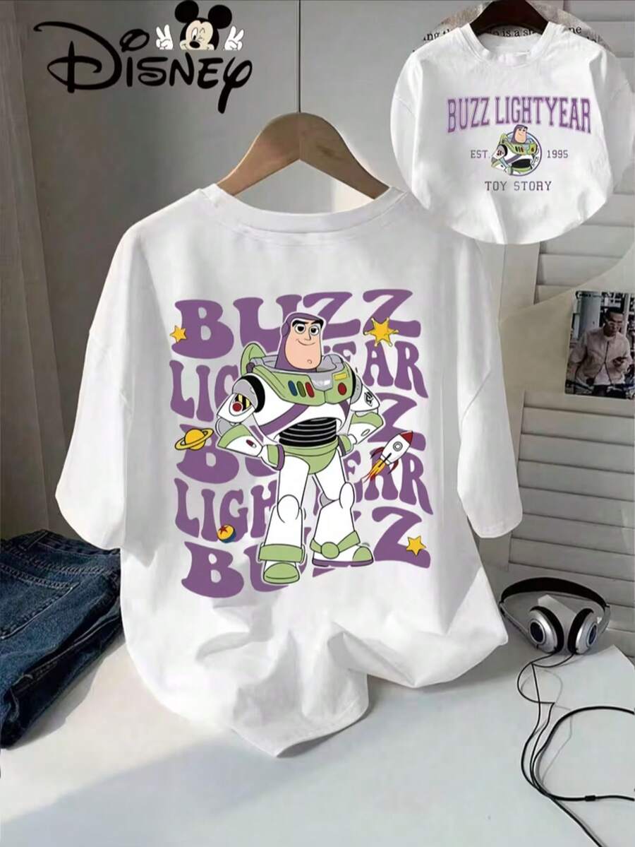 Buzz Lightyear Cartoon Design Surrounded By Space Elements Such As Stars, Rockets, And Planets. Disney Summer New Short-Sleeved T-Shirt Top, Women's Casual Fashion Printed T-Shirt, Elegant Women's Style. - 白色 - 查看 1
