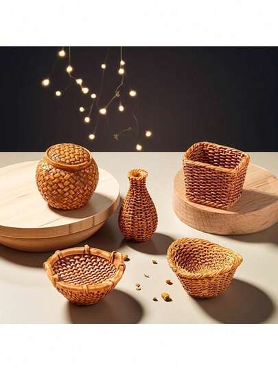 1个迷你编织竹篮 | 逼真迷你娃娃屋装饰，ABS树脂材质，橄榄棕色，适用于微缩场景、摄影道具和节日派对装饰，迷你娃娃屋配件