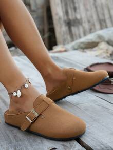 女士平底套脚凉鞋，棕色绒面革闭趾拖鞋，柔软平底搭扣休闲户外鞋 - 棕色 - 查看 4