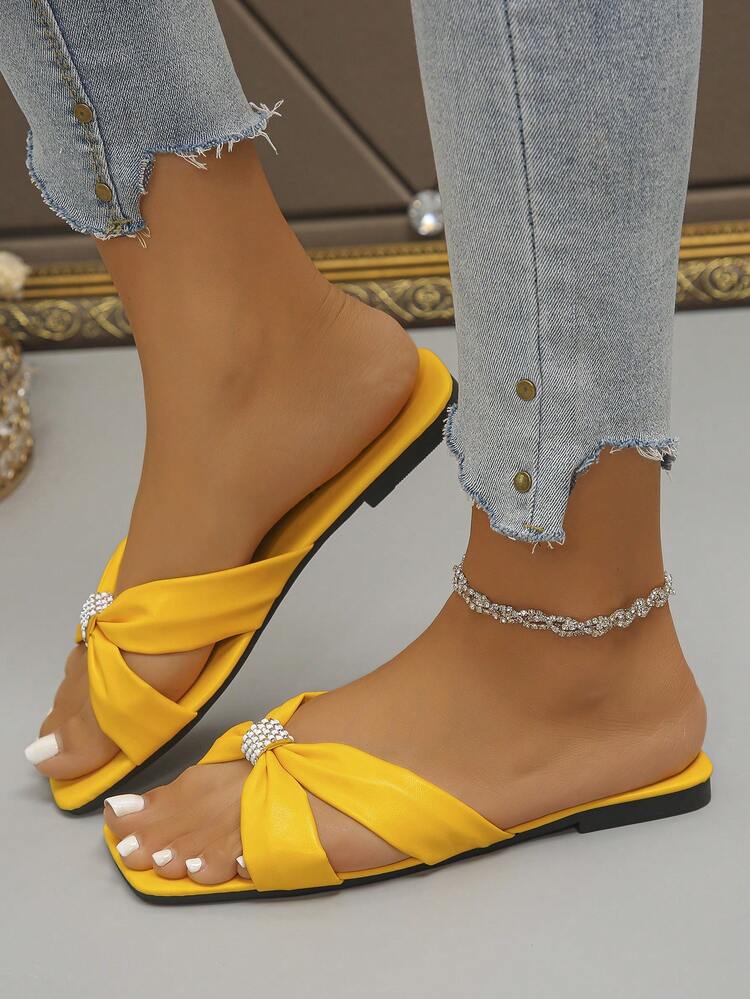New Spring/Summer Flat Heel Casual Sandals, Comfortable Women Shoes - Mustard Yellow - View 4