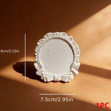 Giá trưng bày bông tai ren kiểu Pháp cổ điển (1/3 chiếc), giá đỡ bông tai chạm khắc hình hoa, giá trưng bày bông tai cho cửa hàng trang sức, đạo cụ chụp ảnh. - trắng - Xem 14