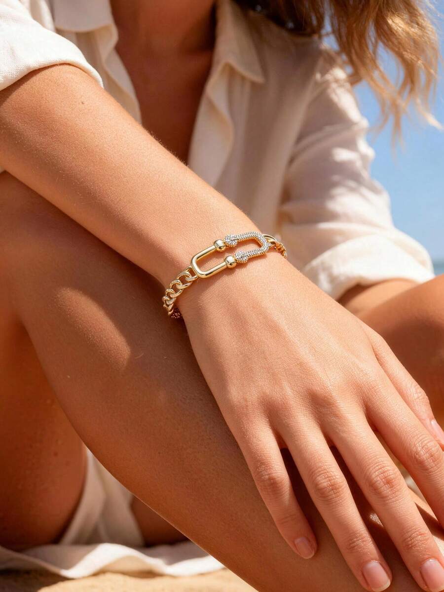 Fashion U-Shape Clasp Bracelet Inlaid With Cubic Zirconia Versatile Seasonal Fashion Piece Unisex - Gold - View 1