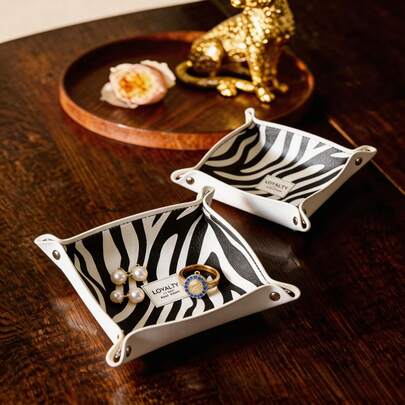手绘老虎图案小首饰托盘，首饰架，手镯耳环收纳架，温馨家居装饰，拉玛桌面摆件，母亲节礼物，乔迁礼物，民宿装饰，返校季礼物