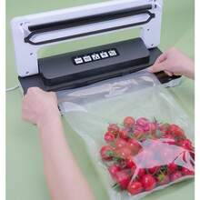 1卷1520厘米长食品包装袋，食品保鲜袋，厨房必备品 - 查看 3