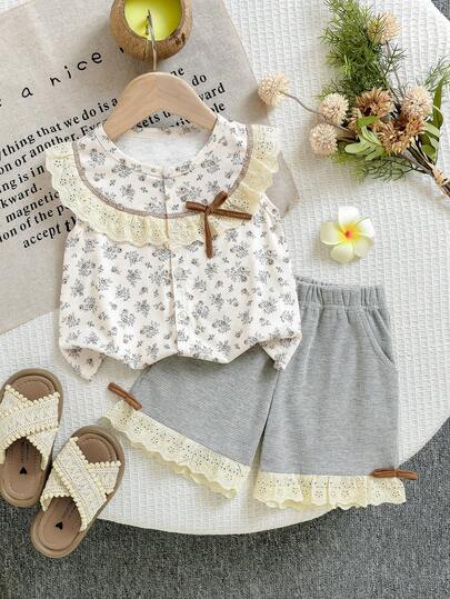 2pcs Girls Floral Print Sleeveless Top With Bow Decor & Button Design Paired With Dark Grey Shorts Set, Suitable For Little Girls