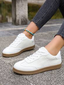 女士复古休闲运动跑步鞋，平底运动鞋，硫化鞋，厚底运动鞋，粉色橡胶外底鞋，永不过时，舒适度高，女士必备之选 - 白色 - 查看 5