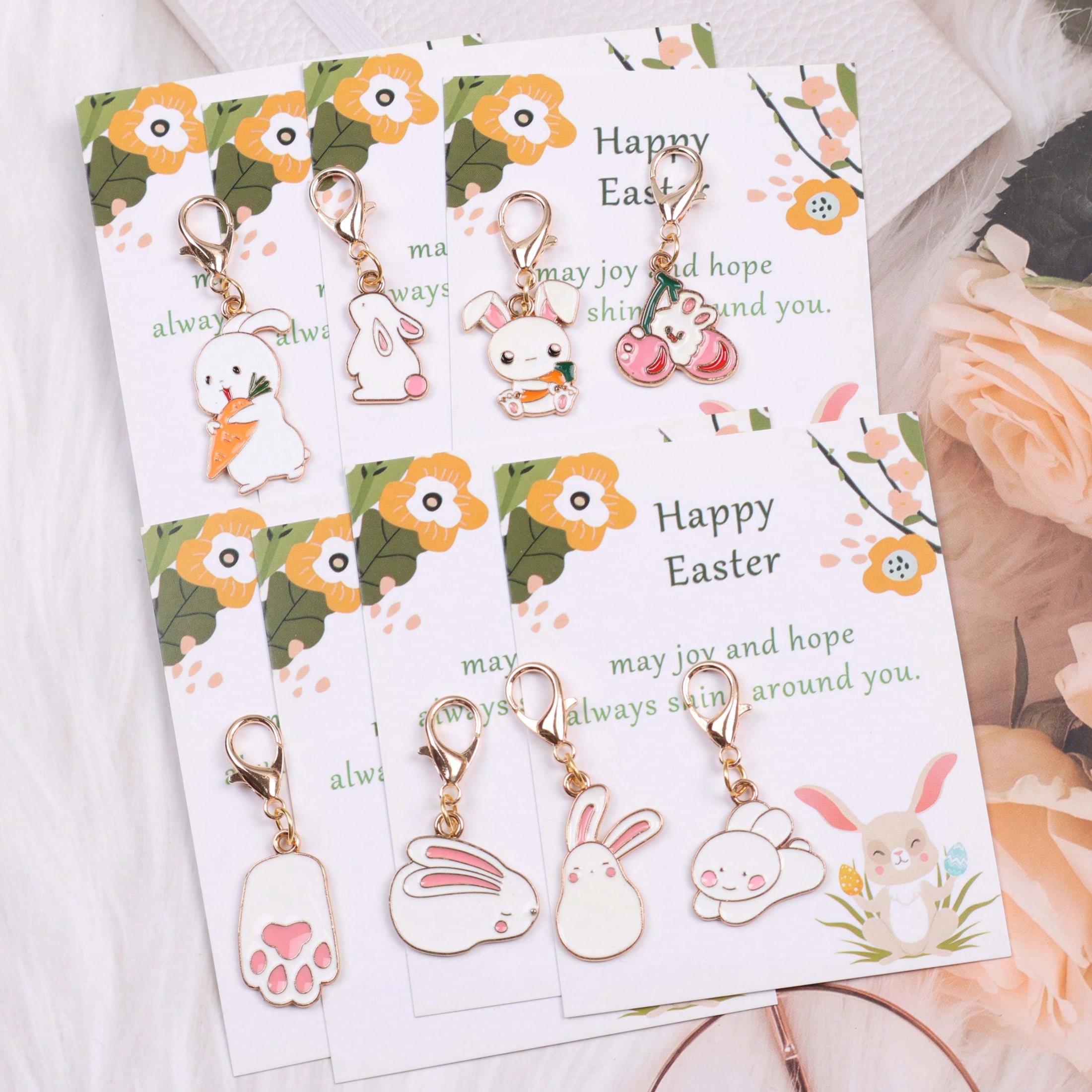 8pcs Easter Basket Filler, Easter Gifts, Rabbit Keychain Set, Holiday Party Decorations. Includes Pocket Hug Card, Holiday Celebration Greeting Card, Thank You Card. Floral, Eggs, And Rabbit Print, Ideal Creative Gifts For Family, Friends, Students, Teachers, Friendship Memento, Team Encouragement, Campus, Classroom, And Couples.