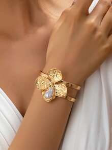 1pc Fashionable Unique Delicate Pearl Inlaid Hollow Floral Open Bangle Bracelet, Suitable For Women's Daily, Party, Vacation Jewelry, Great Gift For Lover, Mother, Friend - Gold - View 6