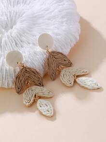 1 Pair Handmade Boho Style Long Gradient Leaf Dangle Earrings, Face-Slimming Design Suitable For Beach Vacation, Music Festival, Casual Wear - Multicolor - View 3