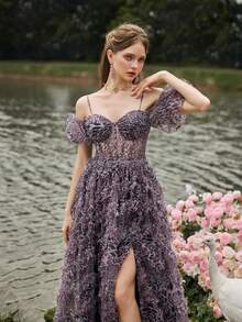 Faeriesty Đầm maxi họa tiết da báo thanh lịch, với dây đeo chéo và chi tiết xếp ly bồng bềnh, phần thân trên ôm eo và chân váy xếp tầng họa tiết da báo, phù hợp cho các buổi ra mắt thảm đỏ và các show thời trang mùa xuân, tiệc tùng, đám cưới màu hồng. - Hồng - Xem 8