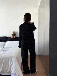 Dreamivo Black Floral Print Ruffle Trim Women Long Sleeve Pajama Set - Black - View 2