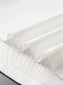 Disney Lightning McQueen Racing Graphic T-Shirt - Official Double-Sided Print, Casual Summer Short Sleeve Tee For Women, Perfect Gift Idea, Shirts - 白色 - 查看 4