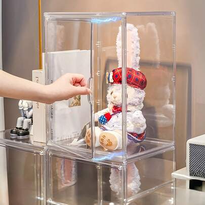 透明收纳/展示盒（磁性门设计），适用于存放/展示各种物品、收藏品、小雕像、雕像、玩具、包包、鞋子、书籍、化妆品，可多方向放置