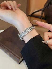 Compatible With Apple Watch Burgundy Unique Heart Leather Strap For Ultra/SE 2/SE 1/Series 11/10/9/8/7/6/5/4/3/2/1, 38/40/41/42/44/45/46/49mm - Silver - View 5