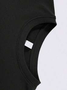 Disney-Licensed Casual And Simple Crew Neck Short-Sleeve T-Shirt Features A Toy Story Pizza Planet Character Pattern, Designed Specifically For Infants And Toddlers, Suitable For Both Boys And Girls, Making It An Ideal Choice For Summer Wear. - 黑色 - 查看 6