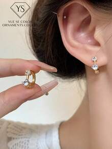 Đế vàng đính kim cương trắng