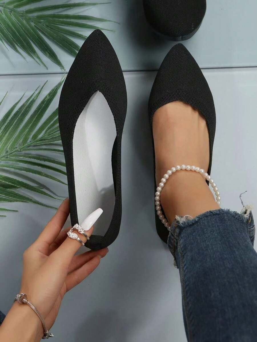 Giày nữ dệt đính hạt, giày mũi nhọn thoáng khí màu trơn kiểu dáng mới mùa xuân. - màu đen - Xem 1