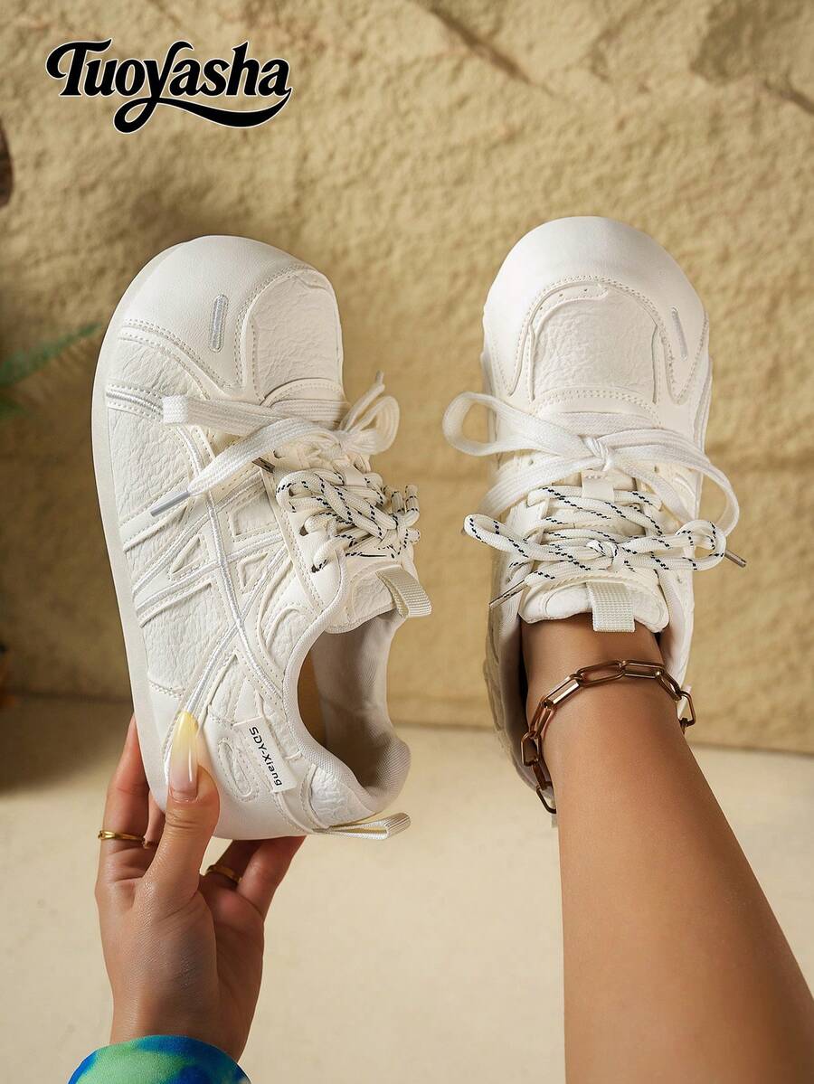 Women's Low-Top Thick-Soled Sneakers, Lace-Up Round Toe, New Fashion Shoes, Solid Color, Comfortable Soft Bottom, Casual Shoes, Sports Shoes, Fashionable Shoes, Lightweight Running Shoes, Shoes, Suitable For Daily Wear, Commuting - White - View 1