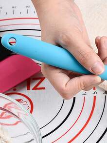 1 件装宠物罐头勺，猫湿粮搅拌勺，多功能硅胶刮刀，食品刮刀黄油刮刀烘焙，易于清洁，奶油刮刀，硅胶刮刀，果酱刮刀，耐高温奶油刮刀，搅拌和烘焙工具蛋糕刮刀，可用于切割甜点蛋糕。 - 查看 3