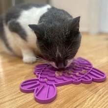 SPOT Soother Lick Mat-Licking Mat For Cats, Kittens, Medium And Large Dogs And Puppies,  Rubber, Anxiety Reliever, Dog Peanut Butter Lick Pad, Slow Feeder, 9.75inch, Fish - / - Xem 4