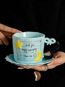 一套陶瓷咖啡杯，星形浮雕字母设计，独特的蝴蝶手柄，可爱的牛奶杯，适合生日派对、聚会、送礼，提升居家幸福感。 - 彩色 - 查看 10