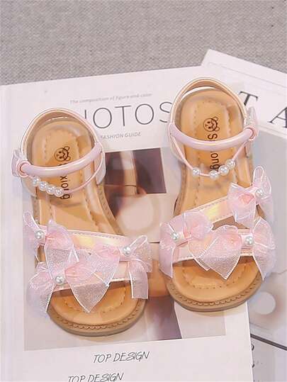 1 Pair Cute & Fashionable Design With Massage Pad, Soft Non-Slip Flat Children Sandals, Toddler Walking Shoes, Suitable For Spring, Summer, Autumn And Winter