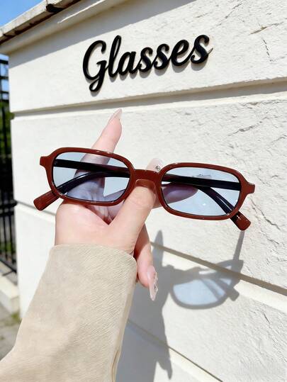 1 副女士酒红色方形铆钉时尚眼镜，采用高档 PC 材料制成，Y2K 风格，旅行、度假配饰，季节精选，时尚眼镜，佩戴时尚眼镜，适合派对造型、夏季、返校季、海滩派对、街头风格、自拍、假期。