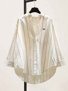 Áo sơ mi nữ dài tay cổ bẻ kẻ sọc bằng polyester, vạt trước ngắn sau dài, chiều dài tiêu chuẩn, thích hợp cho mùa hè. - Màu be - Xem 1