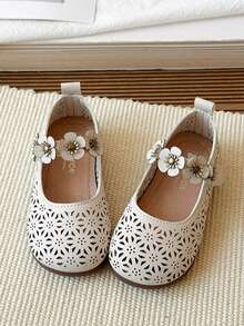 1双镂空时尚经典休闲鞋，系带休闲优雅校园男女童鞋，透气防滑，适合春、夏、秋季穿着，易穿易搭配 - 白色 - 查看 8