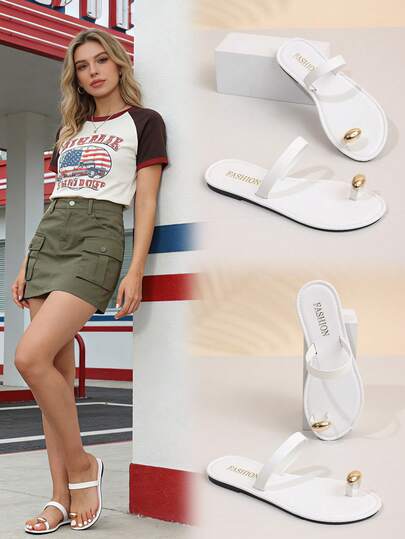 Summer New Girls Simple White Metal Clip Toe Flat Mule Slippers, Flat Non-Slip Wear-Resistant Soft Bottom, Metal Buckle Clip Toe Design, Comfortable Soft Lightweight Easy To Wear, Indoor Outdoor Casual Daily Campus Street Necessary, Fashionable Versatile Design Sense Beach Swimming Party General Slippers, Strap Metal Flat Clip Toe Shoes, Simple Style Breathable Shoes