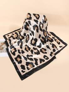 1pc 90cm Printed Scarf, Women Bandana & Square Scarf, Accessory For Hair, Headband, Hairband, Abaya, Suitable For Beach, Vacation And Daily Life, Adding Highlights To Your Style - Black - View 3