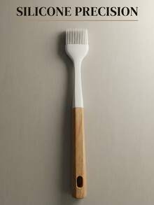 This White Silicone Brush Is Made Of Heat-Resistant Fine Silicone Bristles, Suitable For Brushing Oil, Spreading Sauces, Etc. The Bristles Are Soft And Won't Shed Easily. The Wooden Handle Is Comfortable To Grip And Doesn't Feel Hot. The Brush Handle Has A Hanging Hole For Convenient Storage, Making It A Practical Tool For Baking And Grilling. - Multicolor - View 5