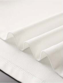 Disney Women' Mickey Mouse T-Shirt - Official Licensed Mickey Ears & Iconic Print, Soft Stretchy Loose Fit Round Neck Short Sleeve Top, Casual Summer Blouse Suitable For Casual Attire, Themed Parties, Machine Washable - 白色 - 查看 3