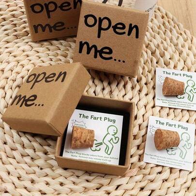 1pc Butt Joke Card + Cartoon Character "Open Me" Funny Butt Plug Gift Box | Humorous Gag Gift For Holiday Parties | Novelty Joke Gift For Friends And Family, Birthdays, Anniversaries, Valentine's Day, Weddings And Couples