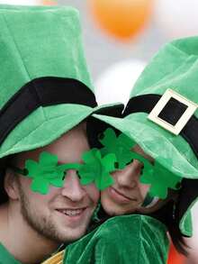 1pc,St. Patrick's Day Festive Four-Leaf Clovers - Bright Green Four-Leaf Clovers Are Stylish Party Fashion Glasses That Are A Great Choice For Irish Holiday Parties, Spring Celebrations And Creative Gifts - Green - View 5