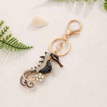 1件装饰饰品钥匙扣，海洋生物吊坠，镶嵌水钻，可爱海马钥匙圈，金属卡通创意小礼物，闪亮波西米亚锌合金饰品，夏季圣诞节包包挂饰，汽车饰品，送给老师、朋友、姐妹的礼物创意 - 均碼 - 查看 18
