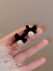1 Pair Fashionable Versatile Elegant Delicate Bowknot Faux Pearl Earrings, Suitable For Women's Daily And Holiday Wear - Black - View 2