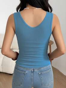 1件女款基礎純色方領無袖背心，休閒舒適極簡羅紋修身細肩帶內搭上衣 - 藍色 - 查看 7