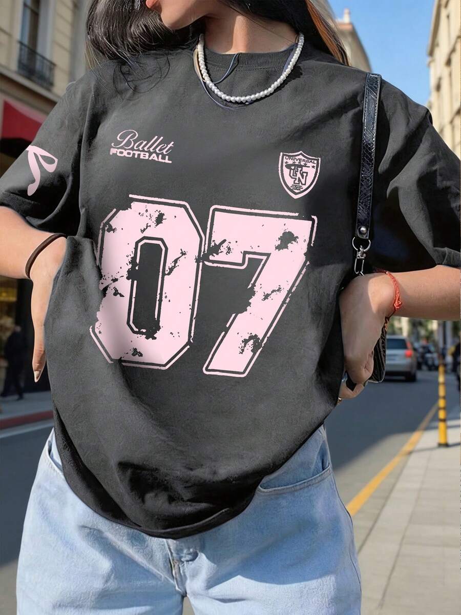 女士夏季新款休闲圆领短袖T恤，粉色7号运动明星印花，时尚百搭 - 深灰色 - 查看 1