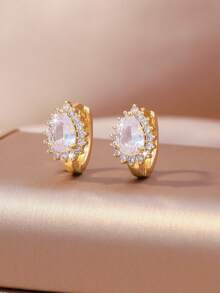 1 Pair Elegant Hollow Water Drop Geometric Round Earrings, 18K Gold Plated Copper Material, Inlaid With Shiny White Zirconia, Fashionable And Graceful Design, Women's Daily Accessory - Gold - View 8