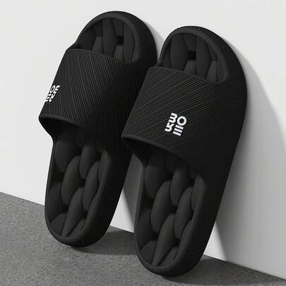 Fashionable Perforated Letter Design Men's Slippers, Couples Soft EVA Non-Slip Sandals, Exquisite Beach, Pool, Shower Slides, Quick-Drying Breathable Comfortable, High-Quality Lightweight Cushioned House Slippers, Ideal For Home, Bathroom, Simple Design, Soft Shock-Absorbing, Easy To Slip On And Off