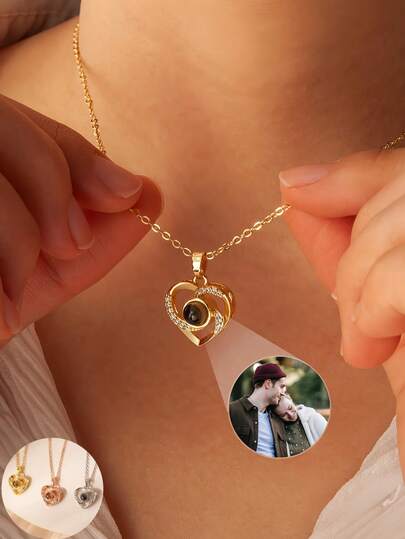 1pc Customized Colorful Photo Rhinestone Heart Projection Necklace - Stainless Steel Photo Projection Personalized Rhinestone Heart Pendant Necklace - Memorial Photo Rhinestone Heart Necklace - Valentine's Day Customized Gift - Customized Photo - Customized Necklace - Her Gift - Gift For Girlfriend - Gift For Her Photo - Gift For Her Necklace