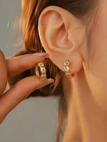 1 Pair Elegant Hollow Water Drop Geometric Round Earrings, 18K Gold Plated Copper Material, Inlaid With Shiny White Zirconia, Fashionable And Graceful Design, Women's Daily Accessory - Gold - View 6