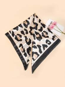 1pc 90cm Printed Scarf, Women Bandana & Square Scarf, Accessory For Hair, Headband, Hairband, Abaya, Suitable For Beach, Vacation And Daily Life, Adding Highlights To Your Style - Black - View 2